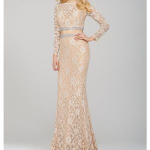Jovani nude lace ab crystal 2 piece dress sz 4